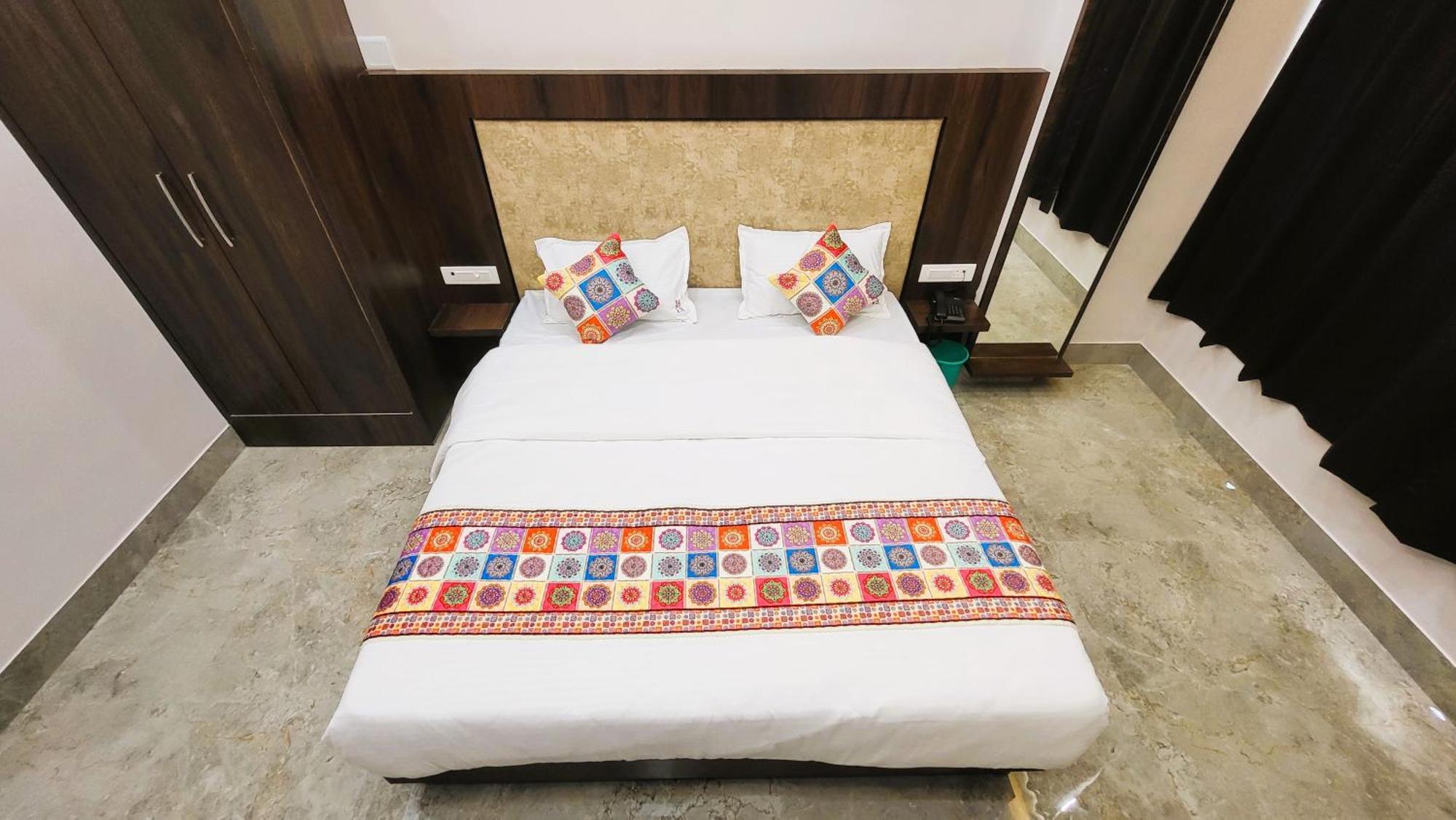 Hotel Delite Биканер Экстерьер фото